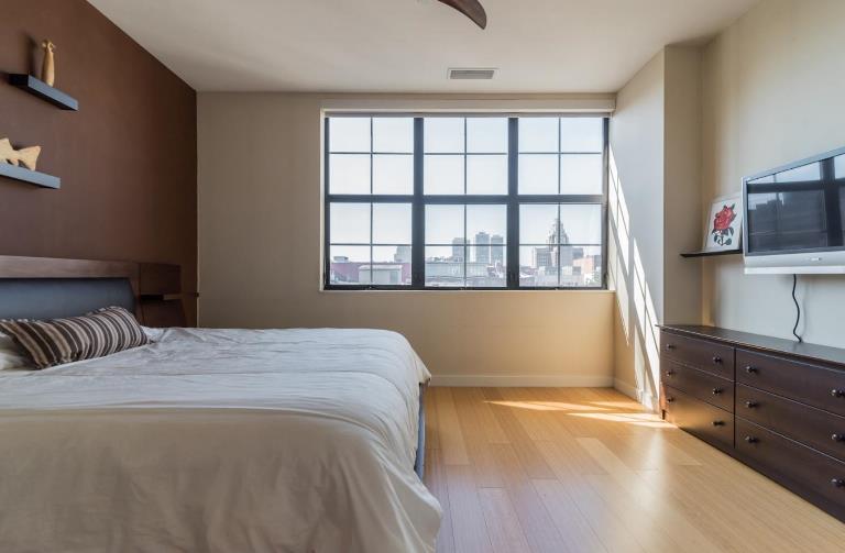 108 Arch Street Bedroom