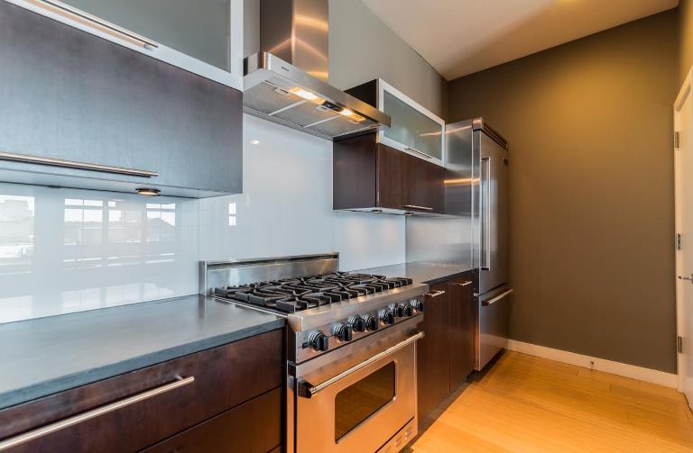 108 Arch Street Kitchen