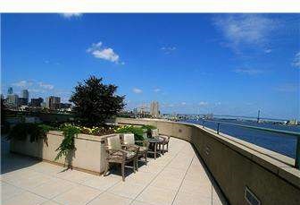 Dockside_roof
