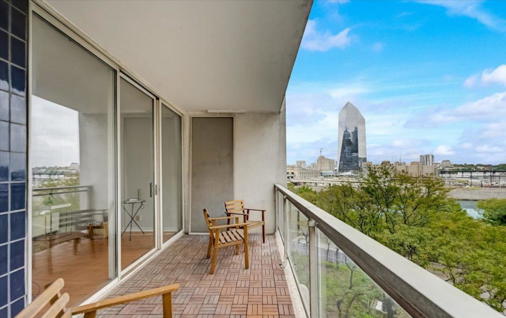 River's Edge Condominiums