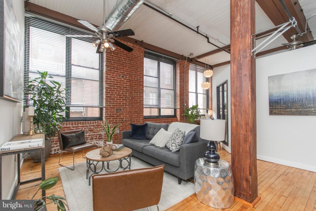 429 N. 13th St. Condos - Living room