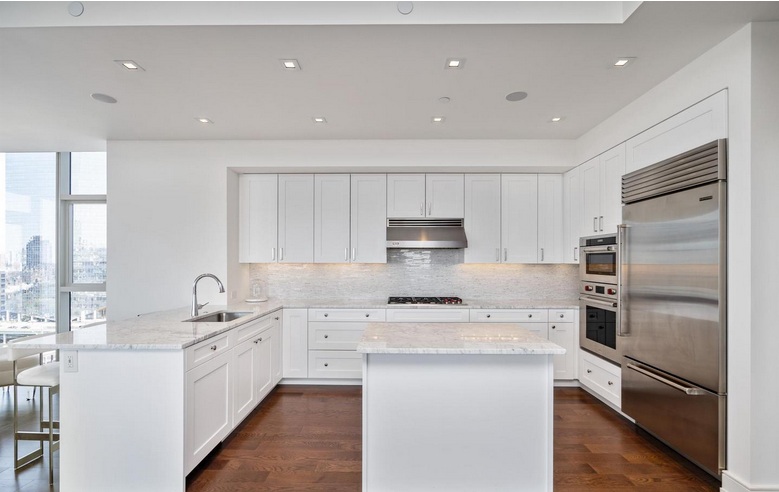 OneRiversideKitchen Sample Kitchen at One Riverside Condos for Sale in Fitler Square in Philadelphia near the University of Pennsylvania