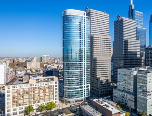 Choosing the Right Philadelphia Pied à Terre: Is a Doorman Worth the Extra Cost?